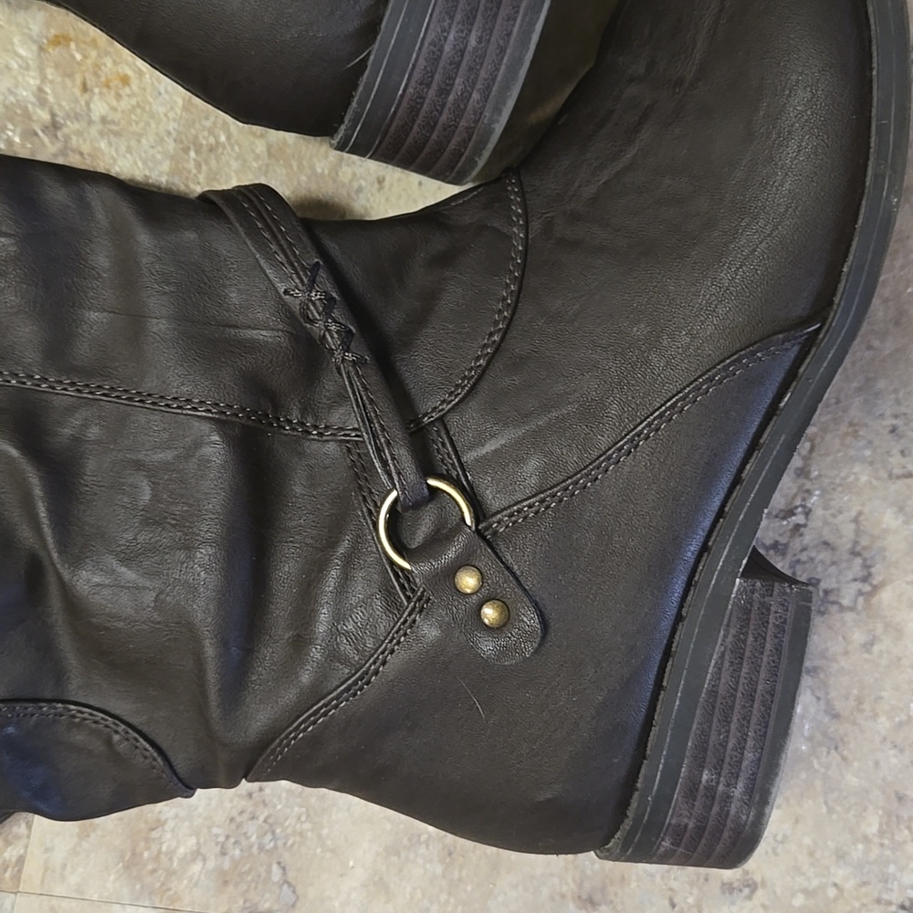 Brown Knee Length Boots - Picture 2 of 6